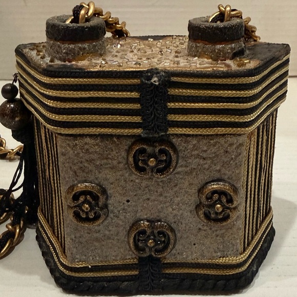 Vintage Mary Frances Handcrafted Box Minaudiere Black Gold Beaded Chain Tassel - Picture 4 of 16